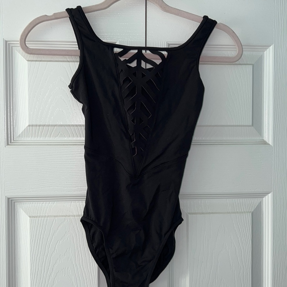 Mirella adult P leo. Like new